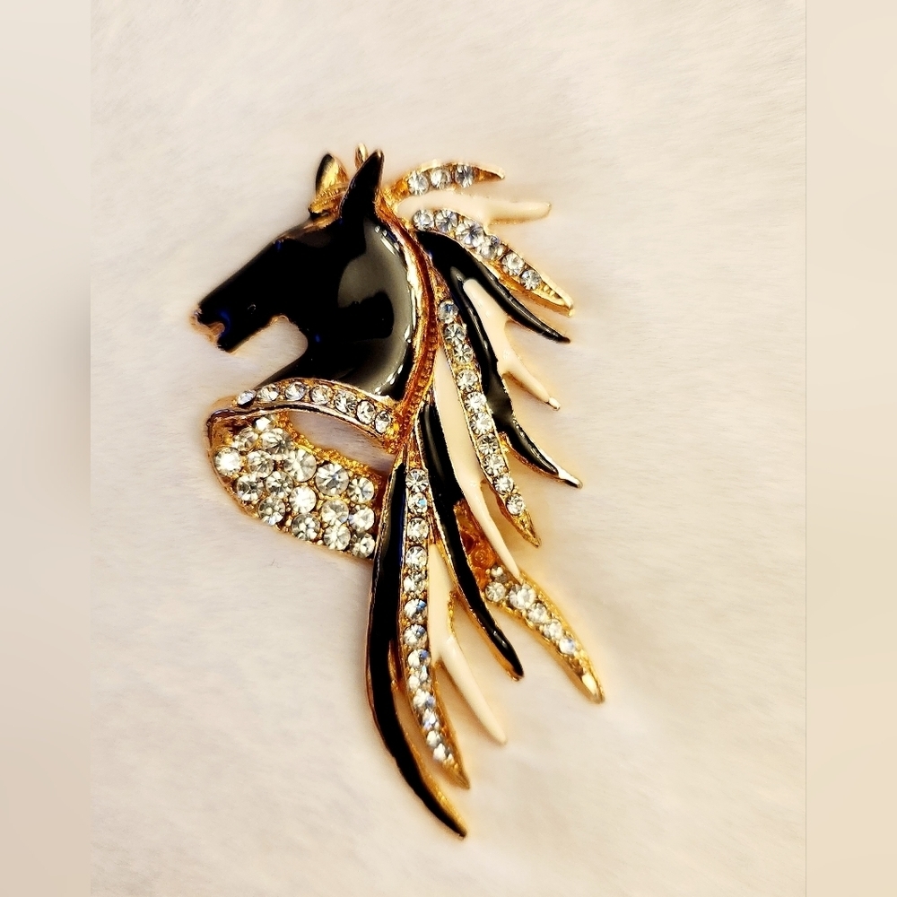 Vintage Enamel and Cut Crystal Flowing Mane Horse Pin